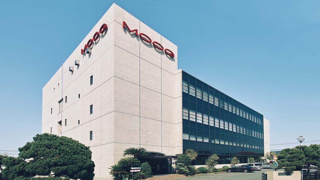 日本MOOG
